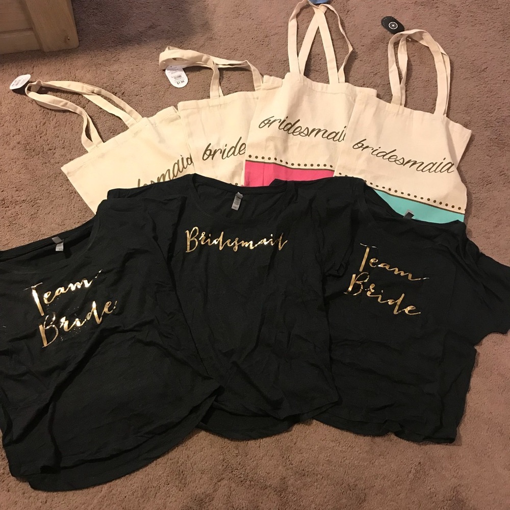 Bridesmaid package with 3 shirts and 4 bags